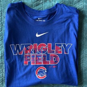 Nike Wrigley Field Chicago Cubs T-shirt